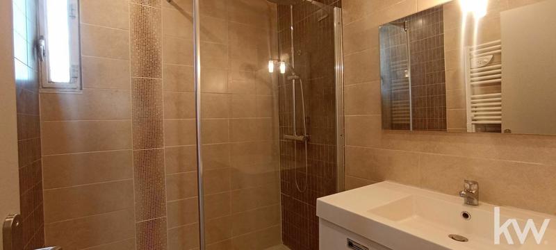 Appartement - 79 m² - 4 pièces