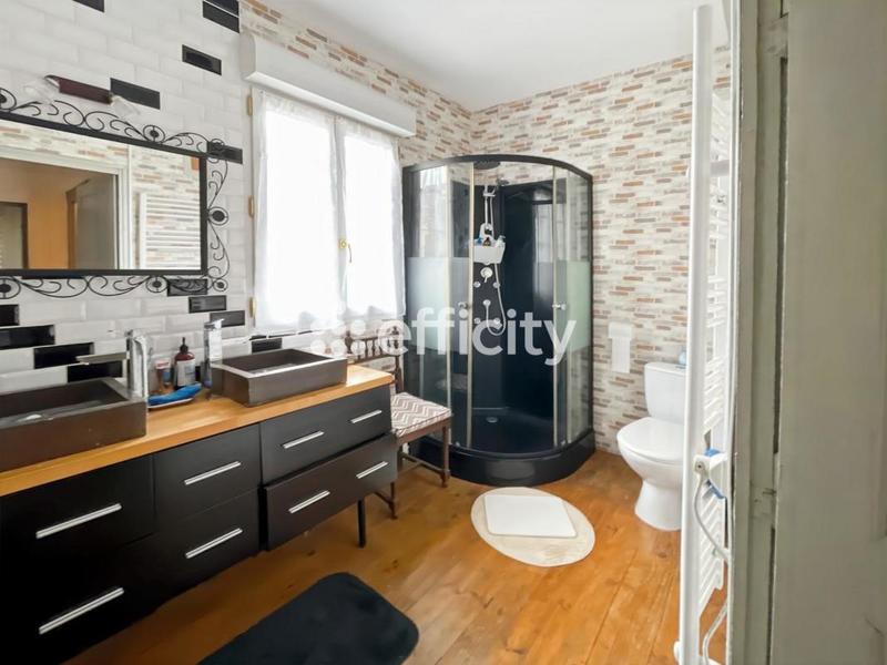 Maison - 120 m² - 4 pièces