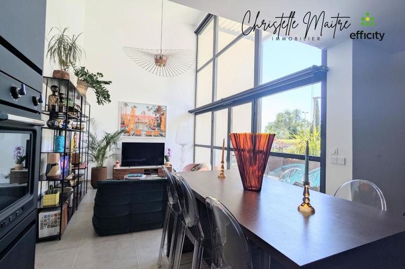 Appartement - 81 m² - 4 pièces