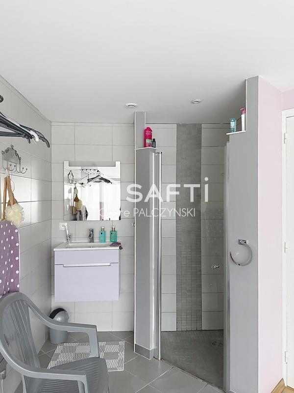 Maison - 115 m² - 7 pièces