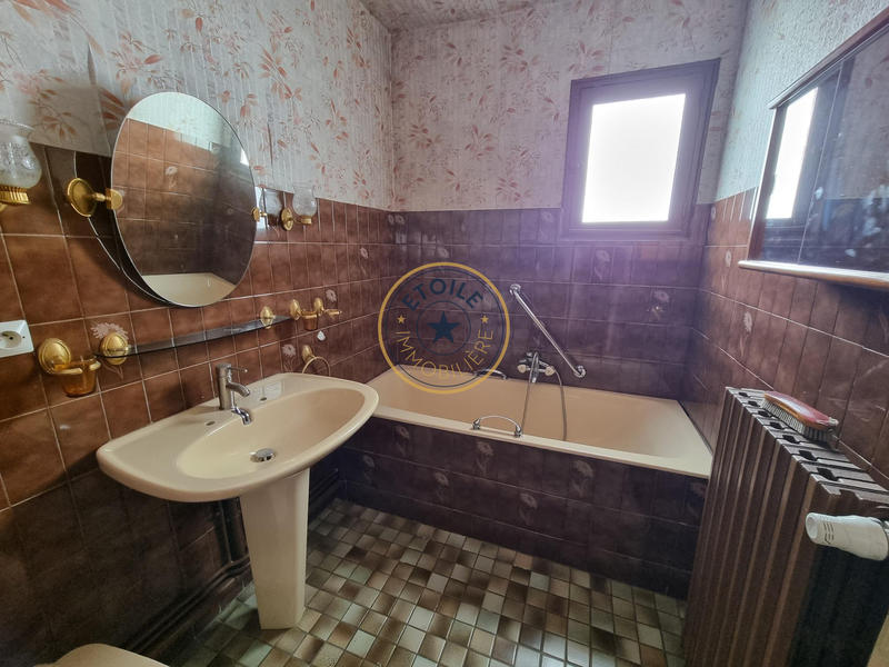 Maison - 101 m² - 5 pièces