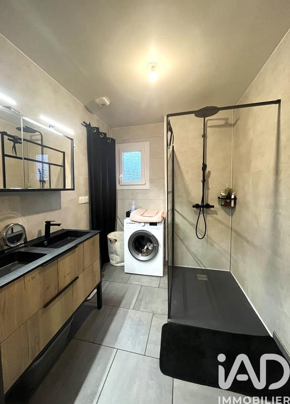 Maison - 97 m² - 4 pièces