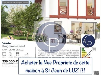 Maison - 93 m² - 4 pièces