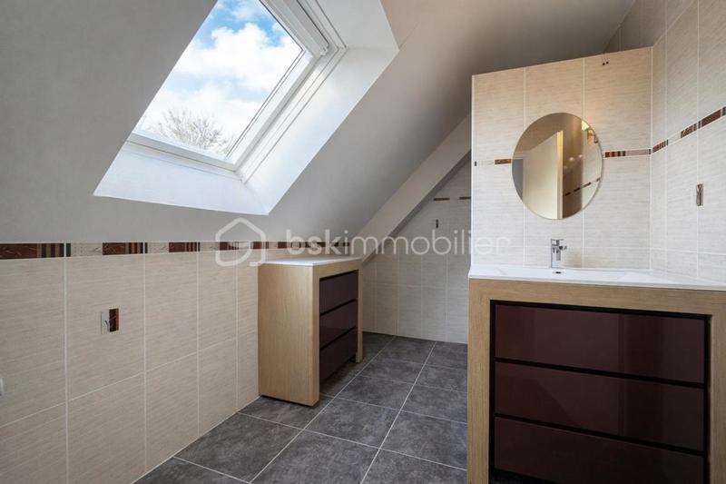 Maison - 138 m² - 6 pièces