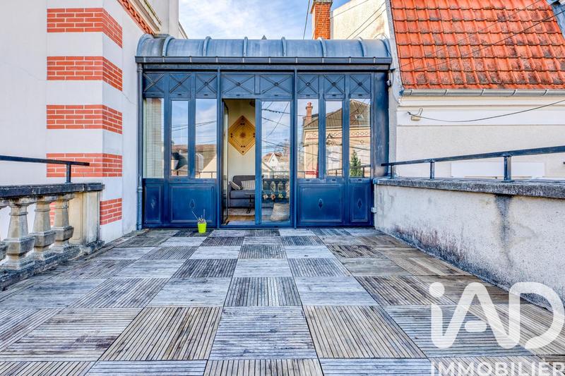 Maison - 186 m² - 8 pièces