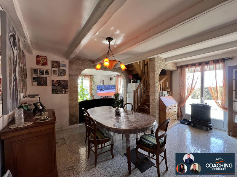 Villa - 168 m² - 8 pièces