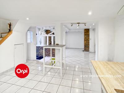 Maison - 123 m² - 6 pièces