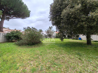 Terrain - 557 m²