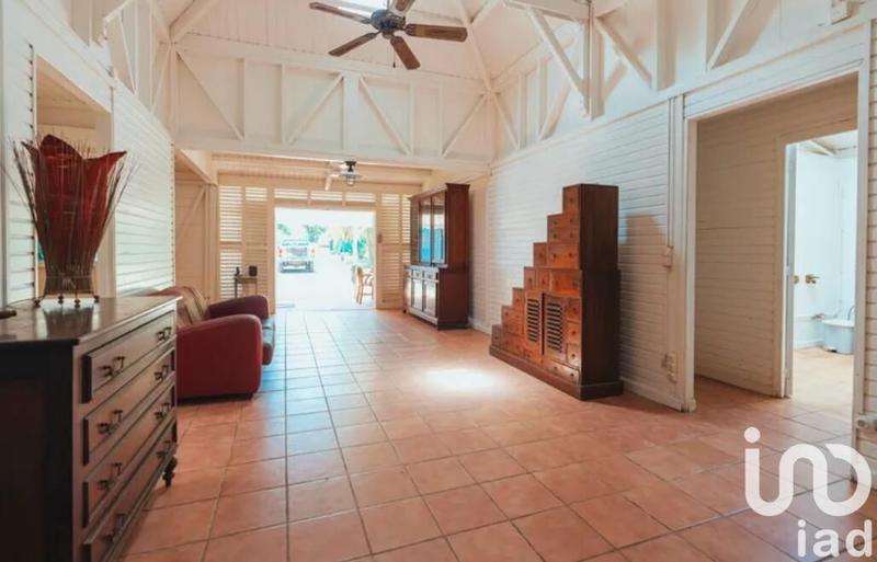 Maison - 140 m² - 4 pièces