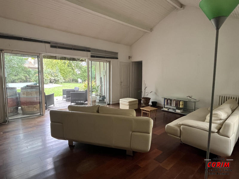 Maison - 160 m² - 4 pièces