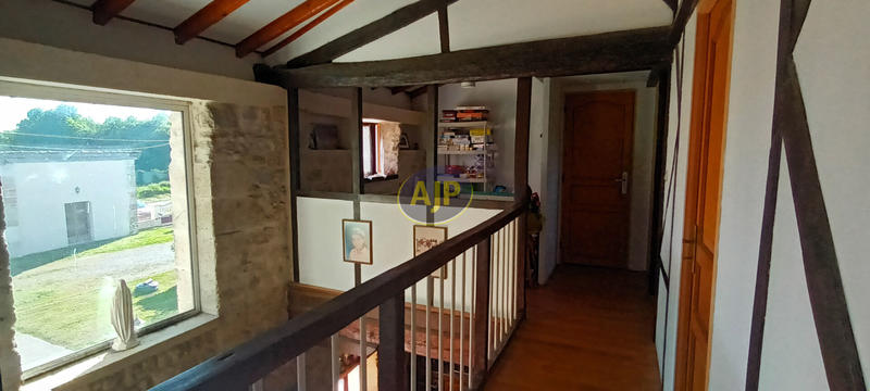 Demeure - 550 m² - 13 pièces