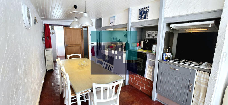 Maison - 97 m² - 5 pièces