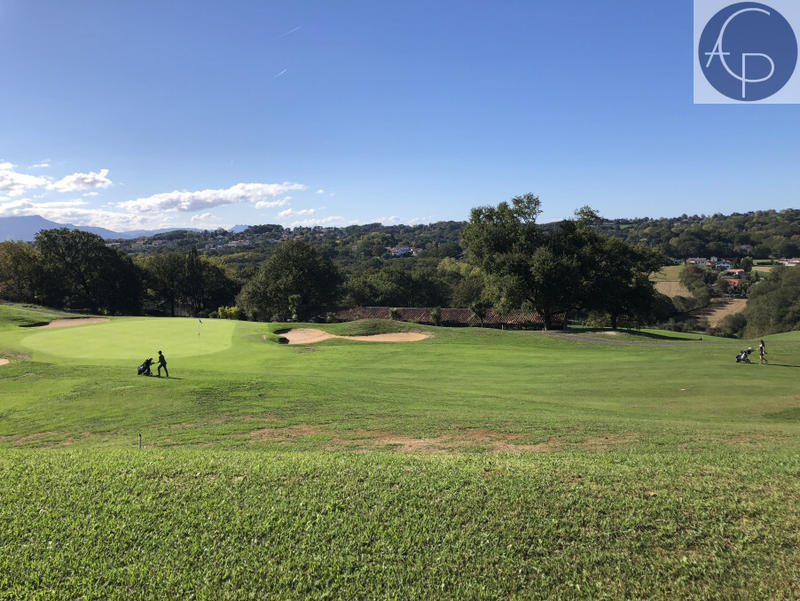 Maison - 151 m² - 5 pièces