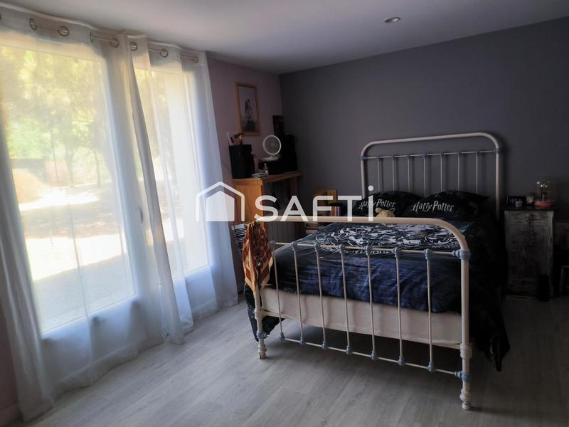 Maison - 140 m² - 5 pièces