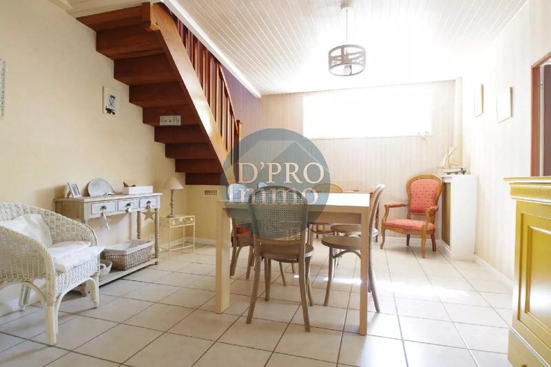 Maison - 130 m² - 7 pièces