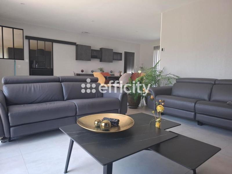 Maison - 135 m² - 5 pièces