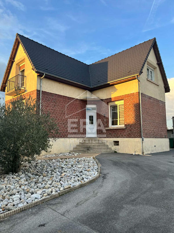 Maison - 108 m² - 5 pièces