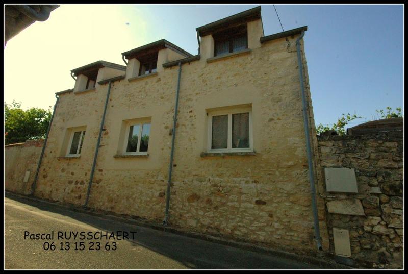 Maison traditionnelle - 110 m² - 6 pièces