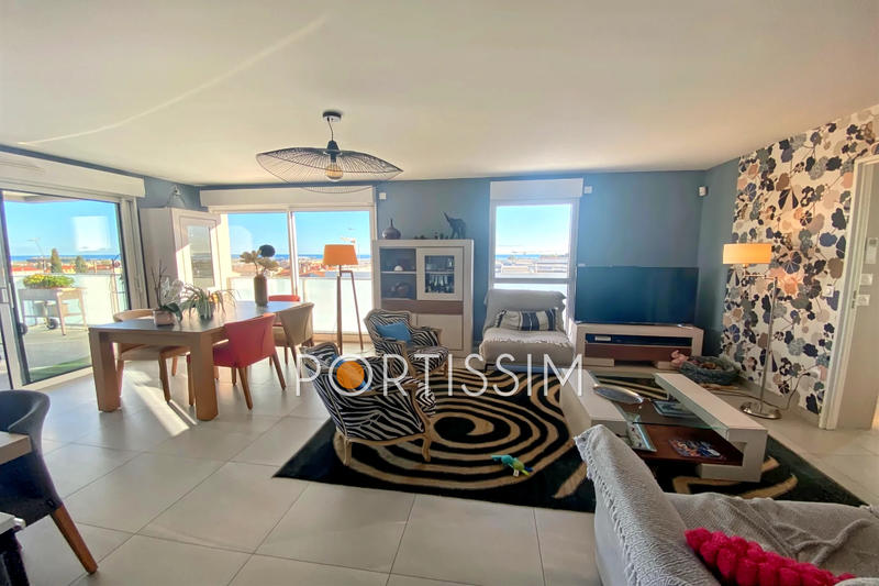 Appartement - 100 m² - 4 pièces