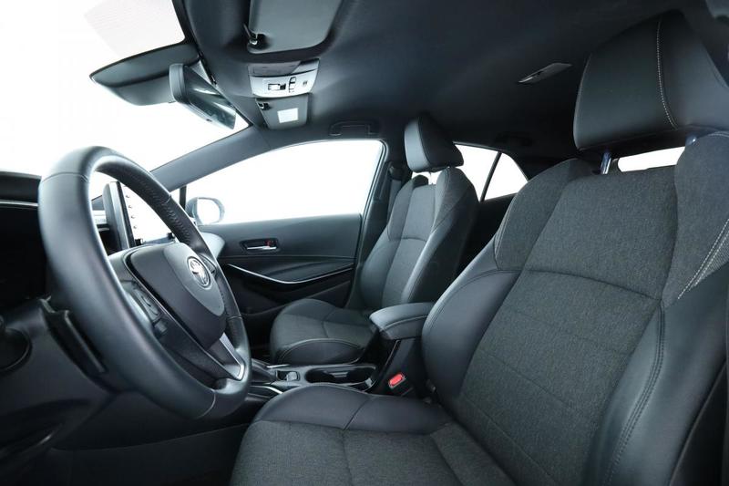 Toyota Corolla 2.0 Hybride Design 180h