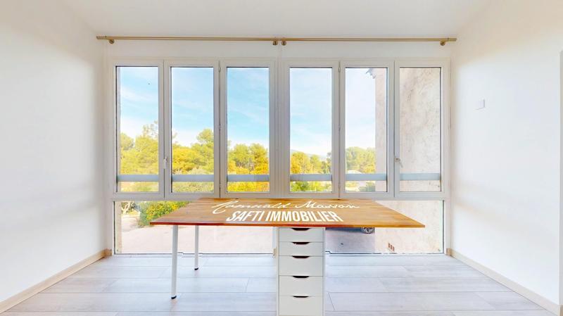 Maison - 163 m² - 6 pièces