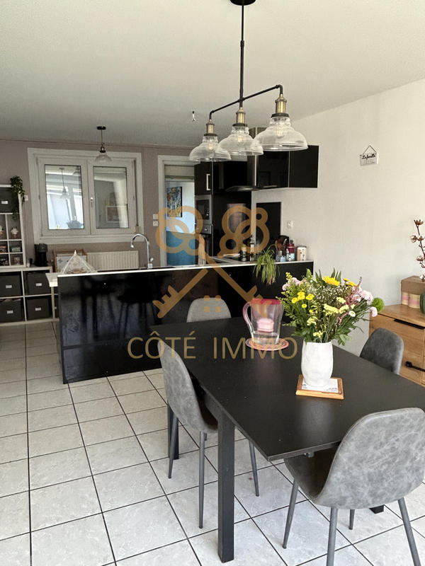 Maison - 124 m² - 6 pièces