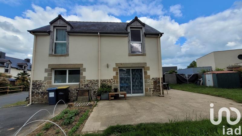 Maison - 96 m² - 4 pièces