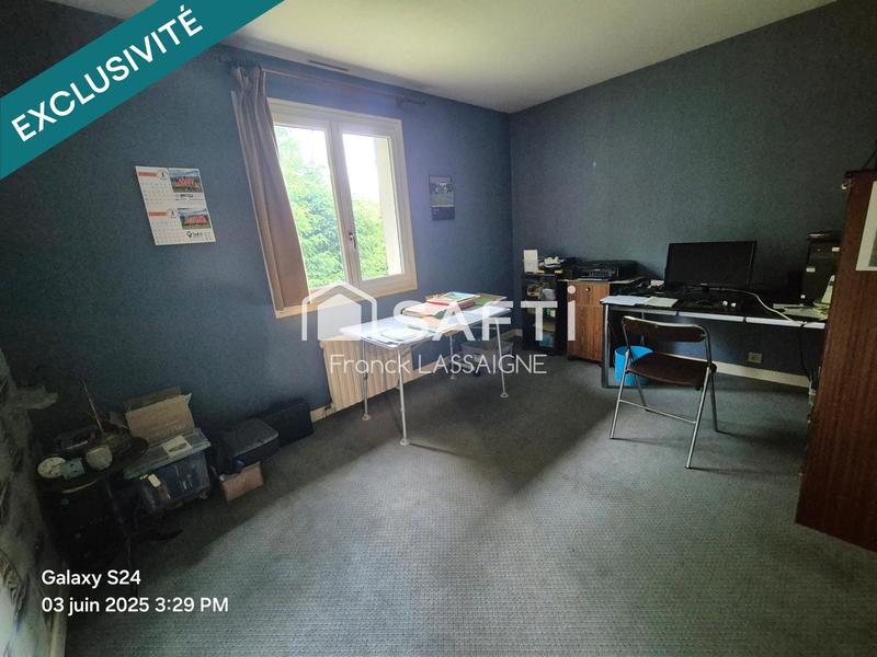 Maison - 220 m² - 7 pièces