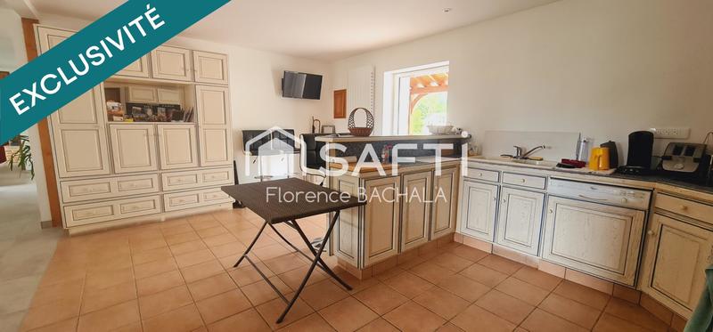 Maison - 150 m² - 8 pièces