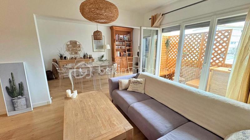 Appartement - 75 m² - 4 pièces