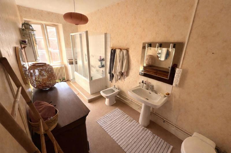 Maison - 162 m² - 7 pièces