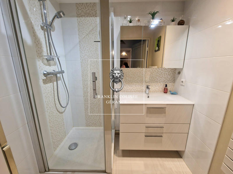 Appartement - 55 m² - 2 pièces