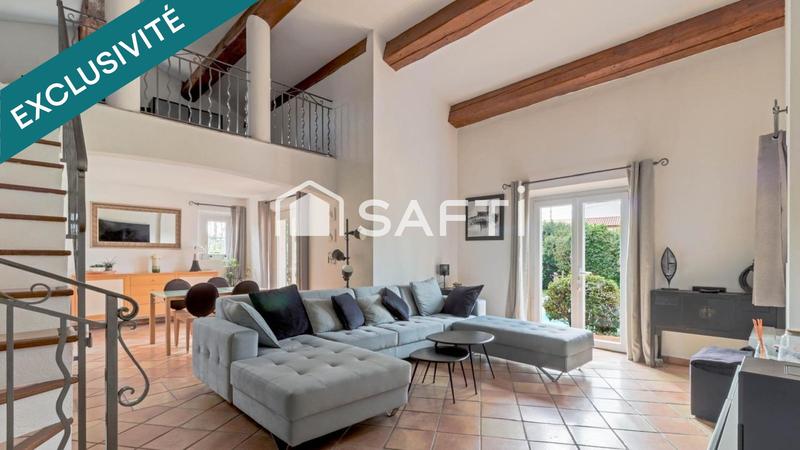 Maison - 162 m² - 7 pièces