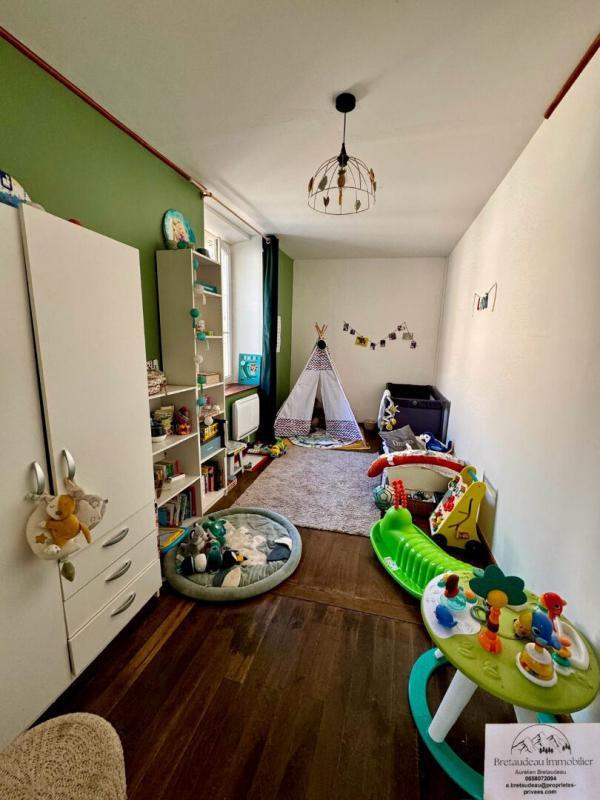 Maison - 153 m² - 8 pièces