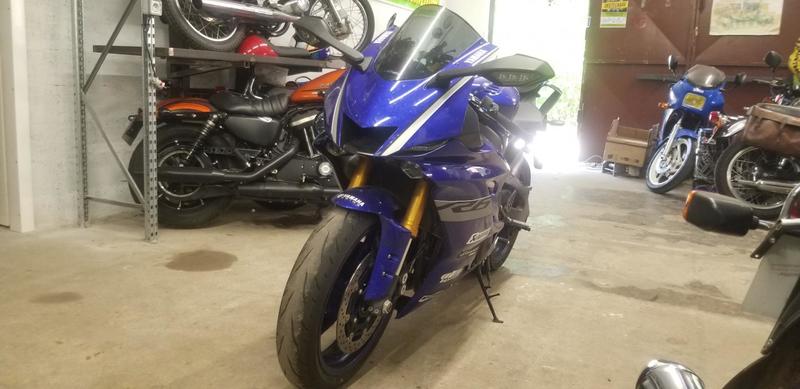 Yamaha R6 600 yamaha bleu 0600