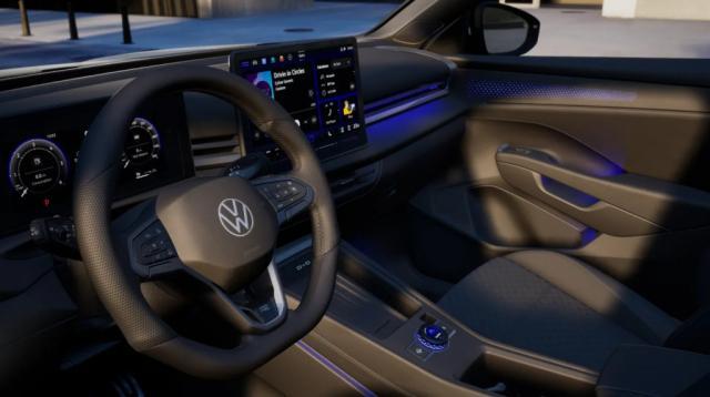 Volkswagen t-Roc 1.5 eTSI Evo2 Hybrid 150 ch Dsg7 R-Line (Dispo Avril)