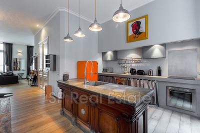 Appartement - 152 m² - 5 pièces