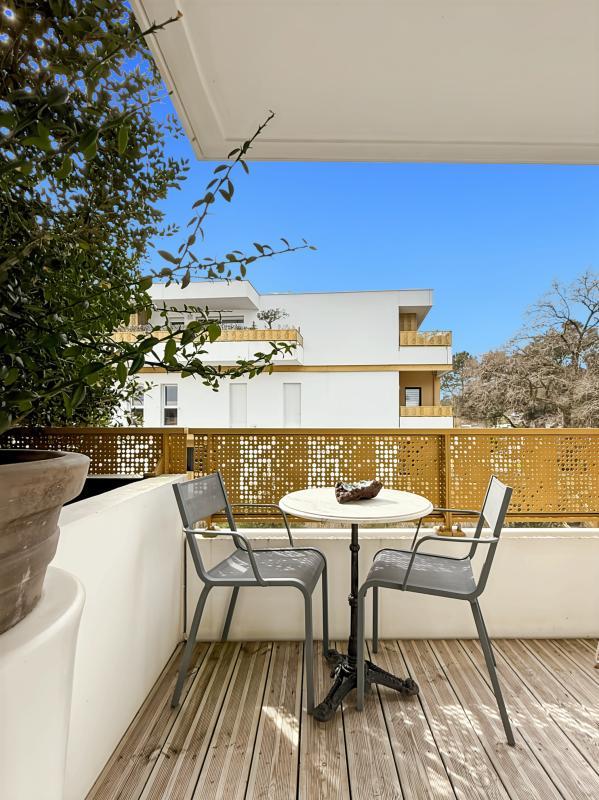 Appartement - 83 m² - 4 pièces