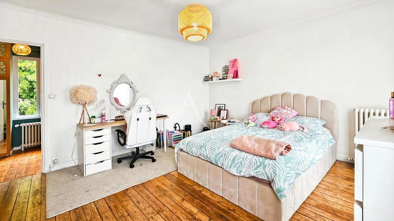 Maison - 142 m² - 6 pièces