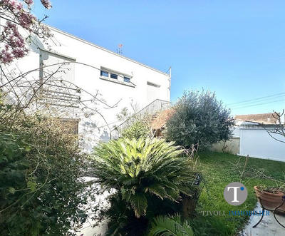 Maison - 150 m² - 6 pièces