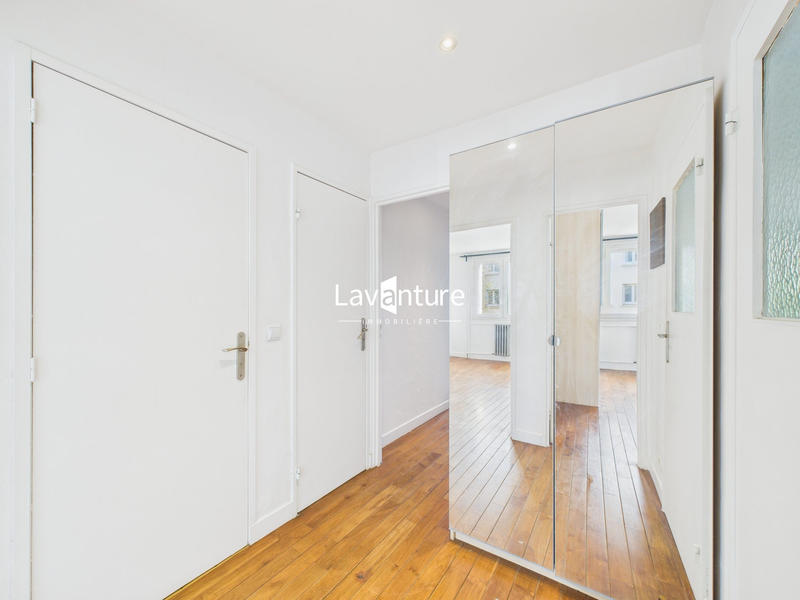 Appartement - 99 m² - 4 pièces