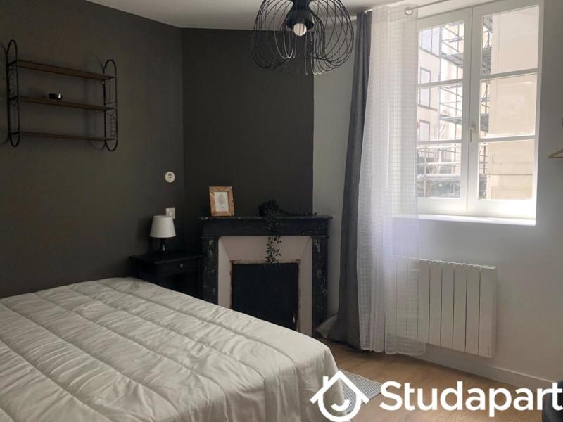 Chambre - 9 m² - 1 pièce