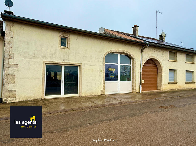 Maison - 185 m² - 9 pièces