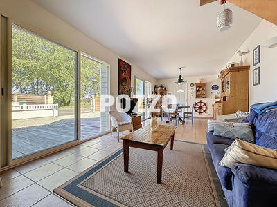 Maison - 93 m² - 6 pièces
