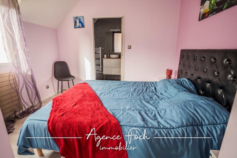 Maison - 495 m² - 14 pièces