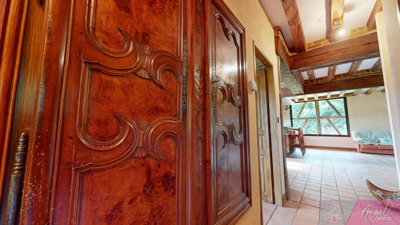 Propriété - 226 m² - 8 pièces