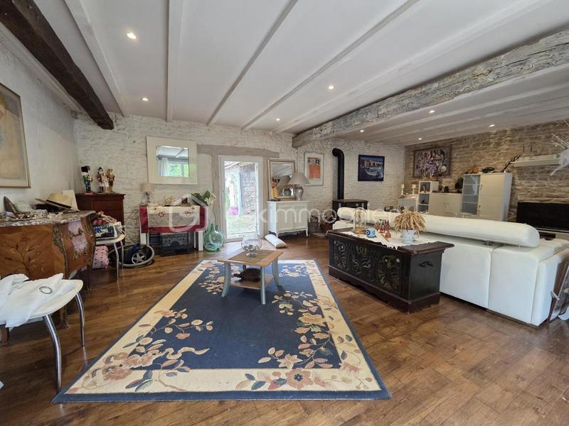 Maison ancienne - 223 m² - 6 pièces