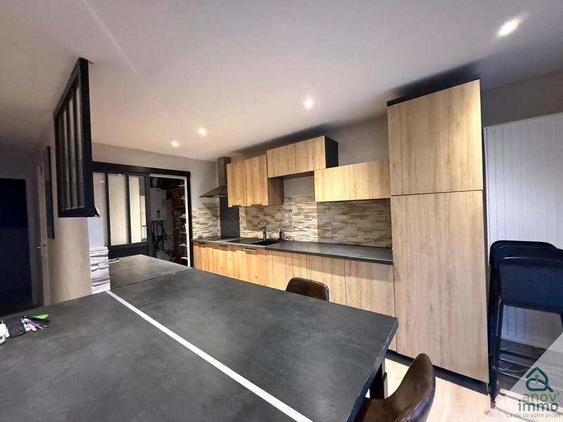 Maison - 92 m² - 4 pièces