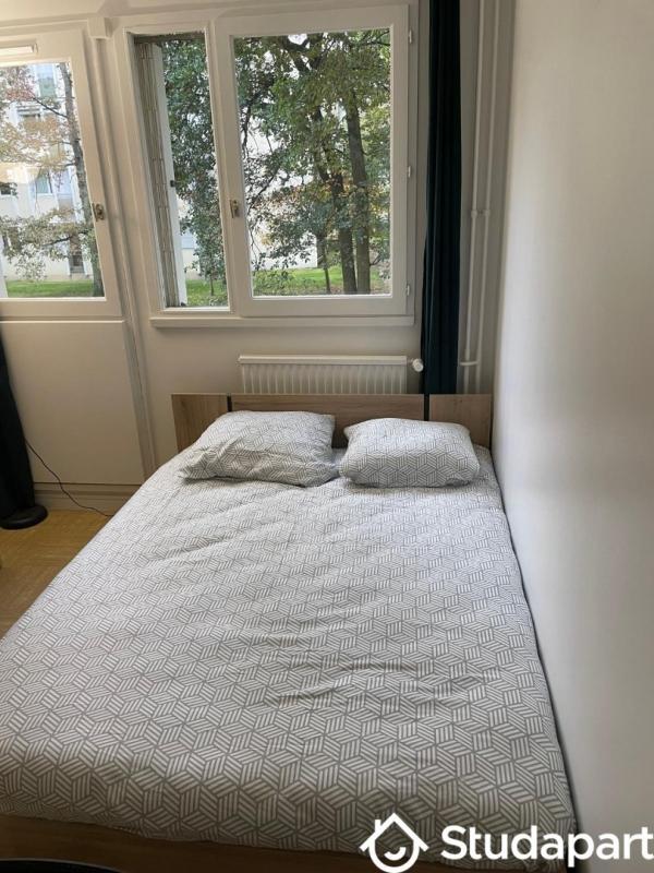 Chambre - 10 m² - 1 pièce