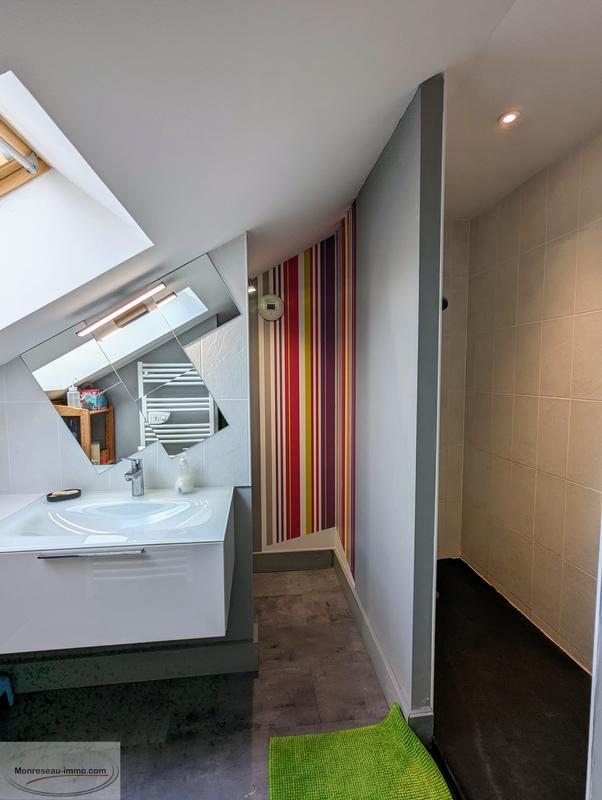 Maison de village - 220 m² - 7 pièces